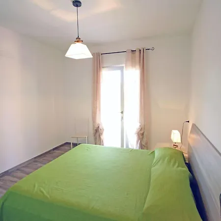 Neugebaute Mit Terrasse By Interhome