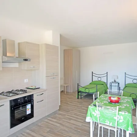 アパート Neugebaute Mit Terrasse By Interhome Trappola